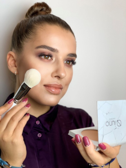 Makijaż na święta? Naturalny pomysł od Iuno Cosmetics!